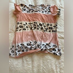 Cheetah print top! ✨